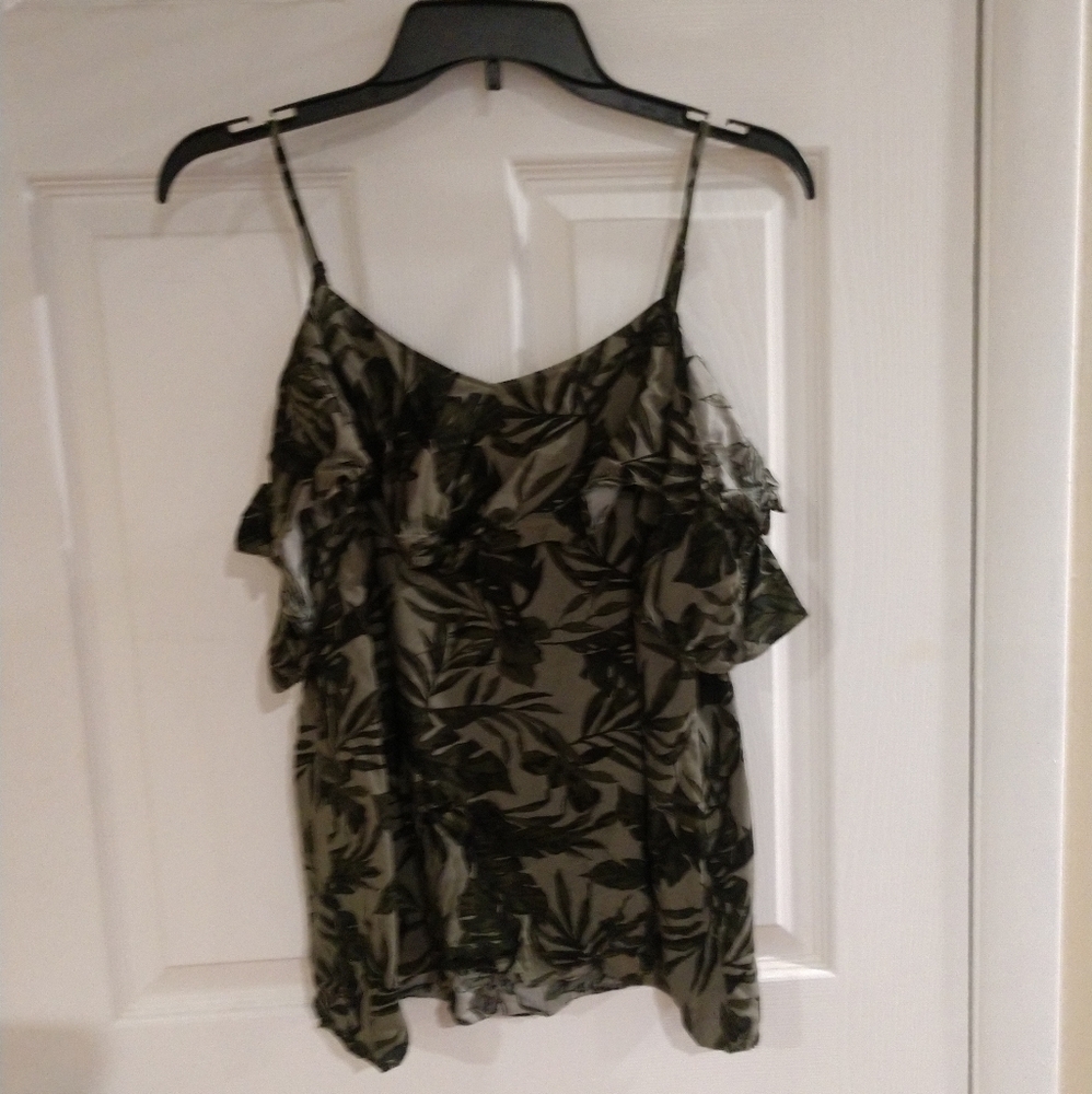 Floral/Leafy Tank Top w/ Sleeves